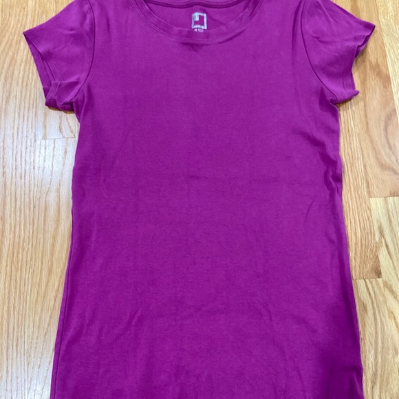 JCP Women’s Solid Fuchsia Cotton T-Shirt Size Medium - Picture 5 of 8